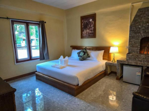 Kenikar Raintree Residence Hotel
